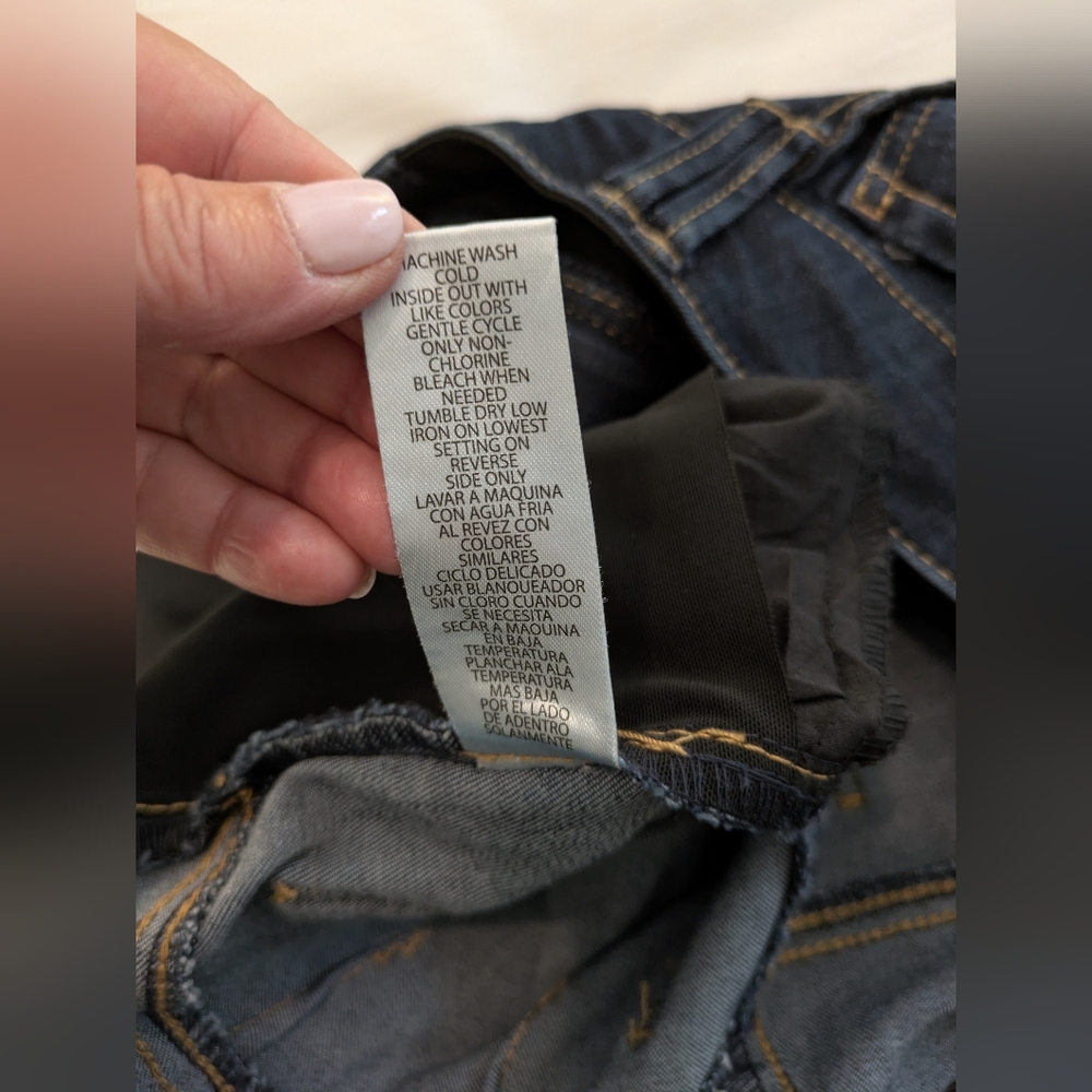 Democracy Women's Dark Blue Jeans - Picture 5 of 8